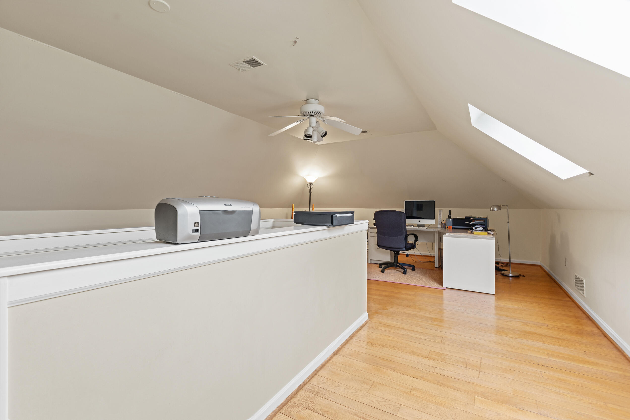 4942 Hartland Parkway