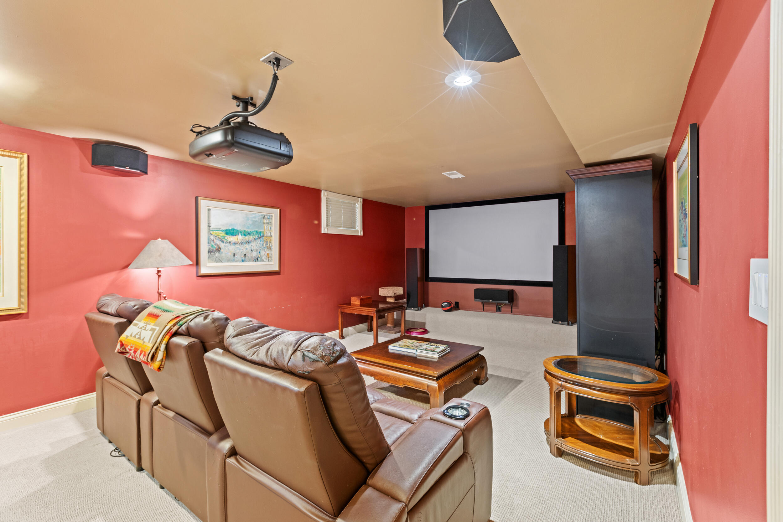 4942 Hartland Parkway