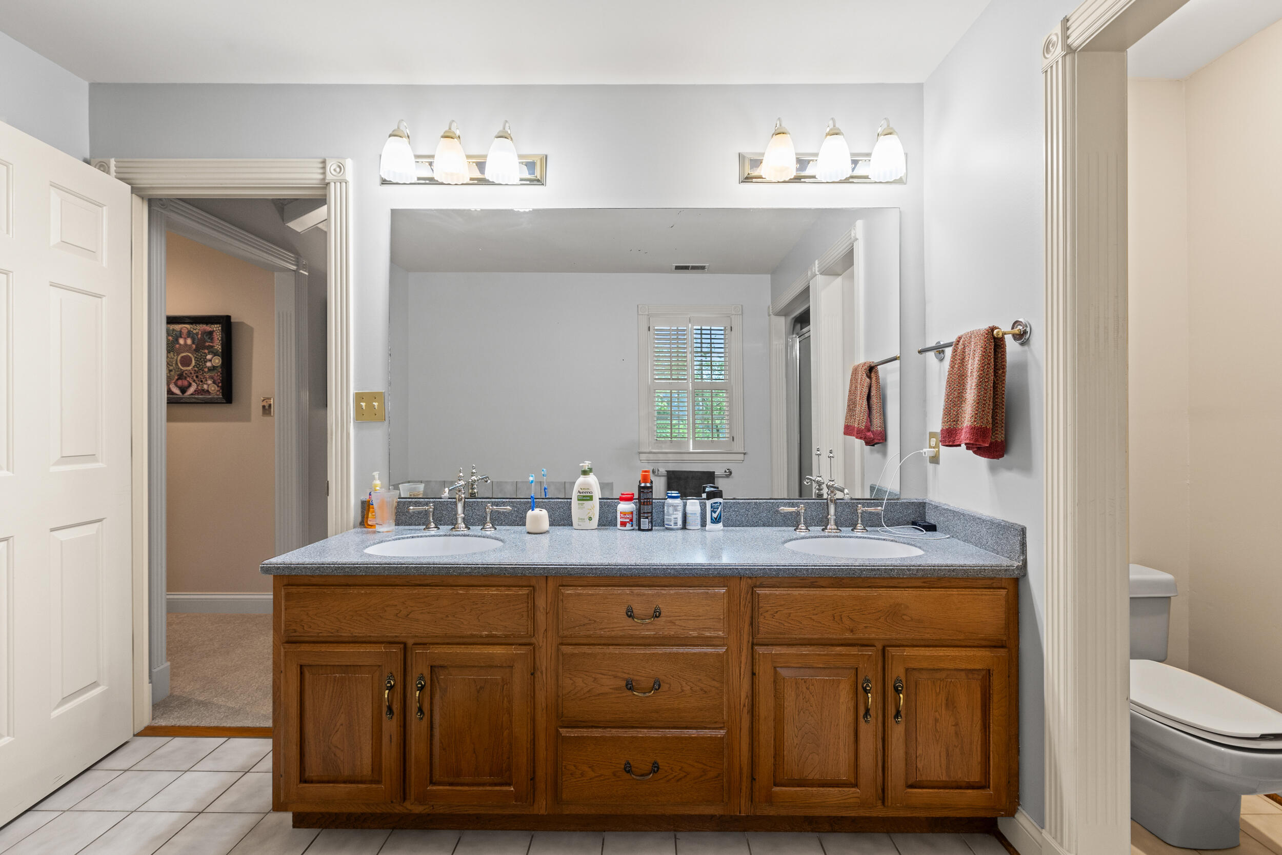 4942 Hartland Parkway
