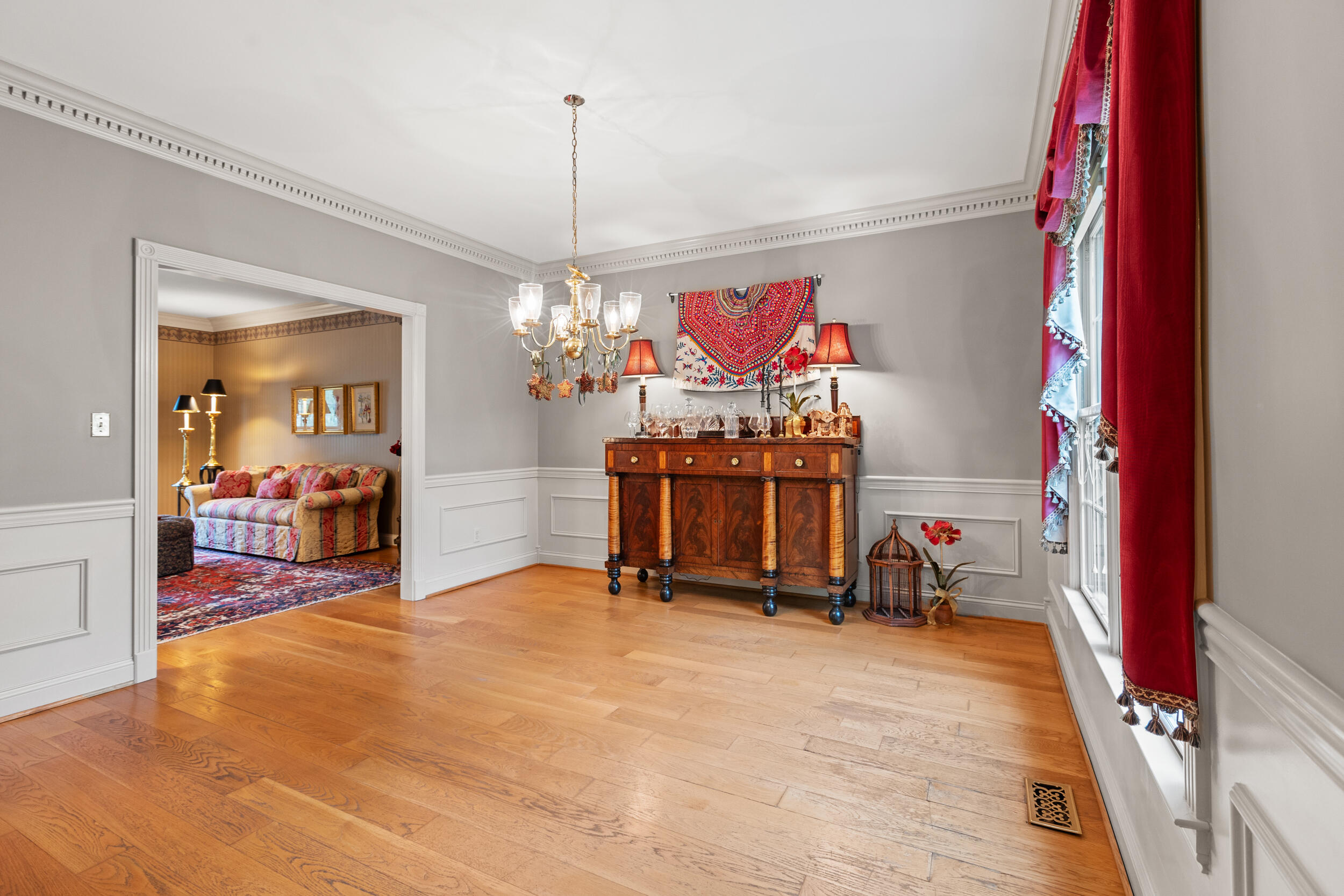 4942 Hartland Parkway