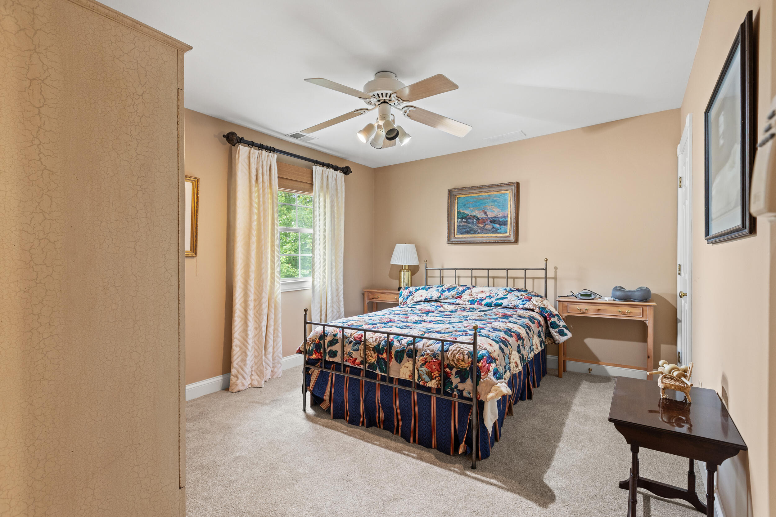 4942 Hartland Parkway