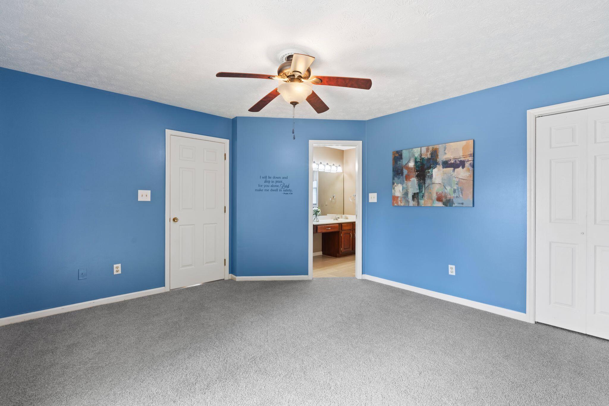 2060 Glade Lane