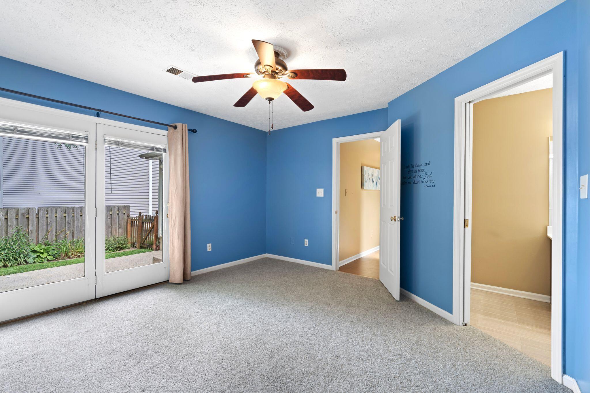 2060 Glade Lane