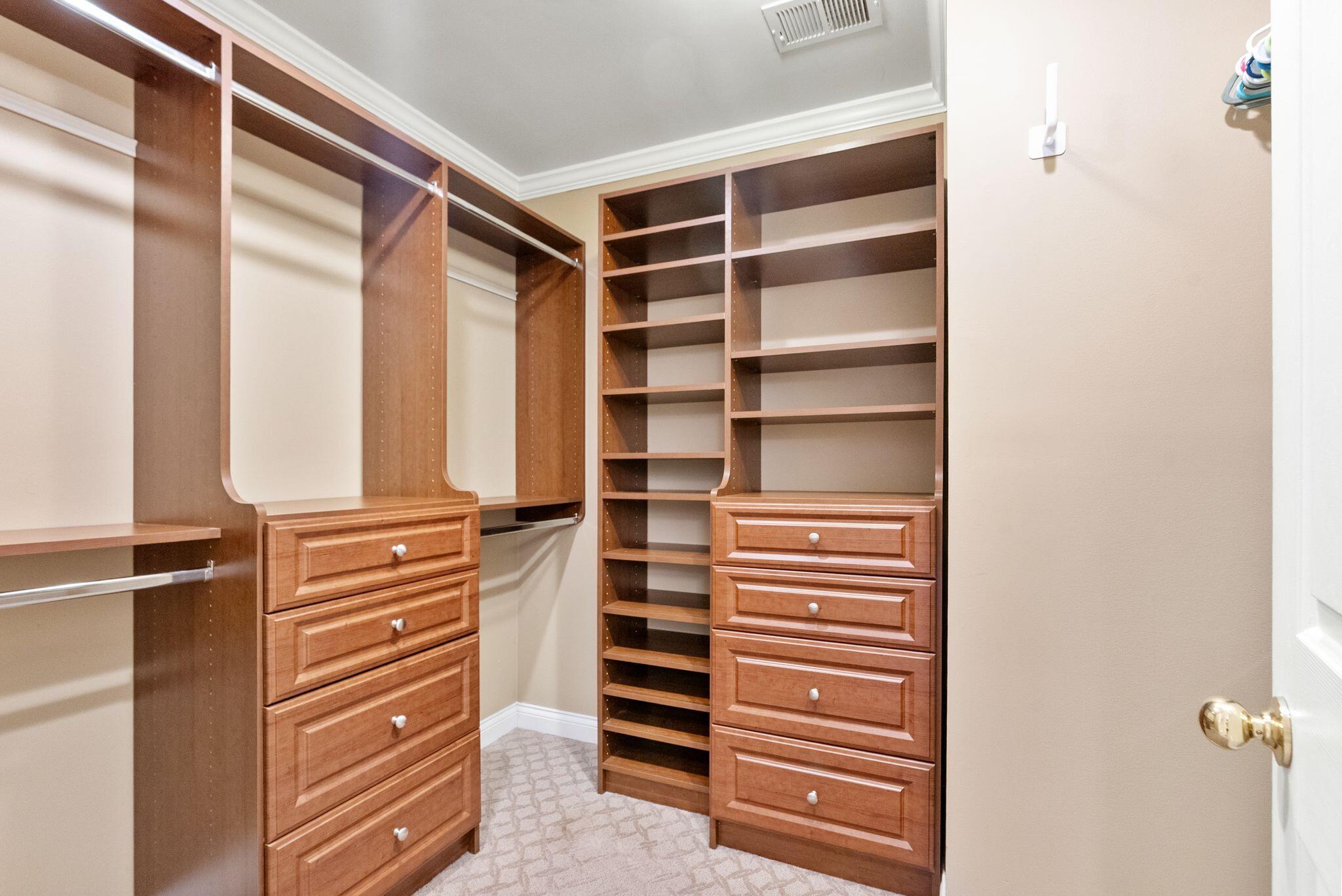 425 Lantana Park