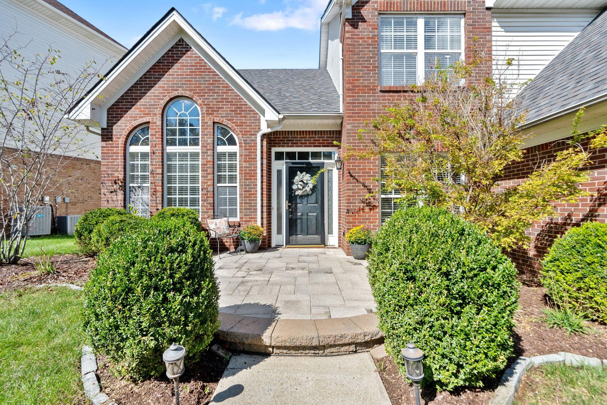 425 Lantana Park