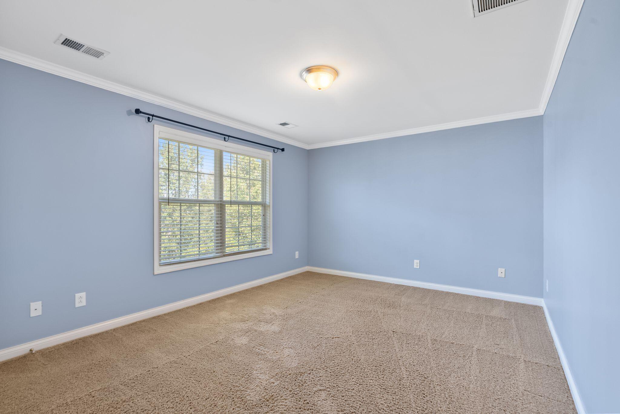 425 Lantana Park