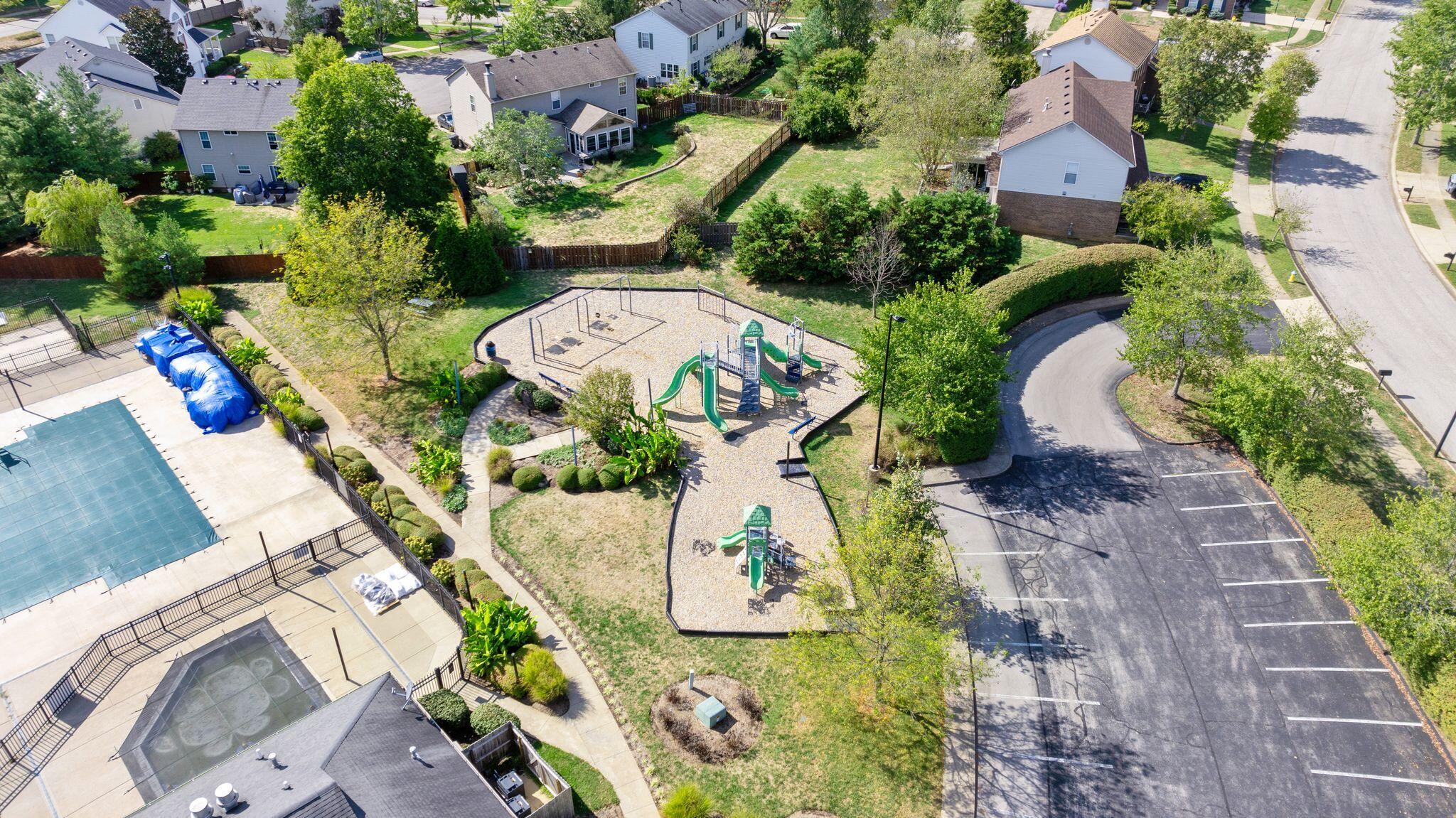 425 Lantana Park
