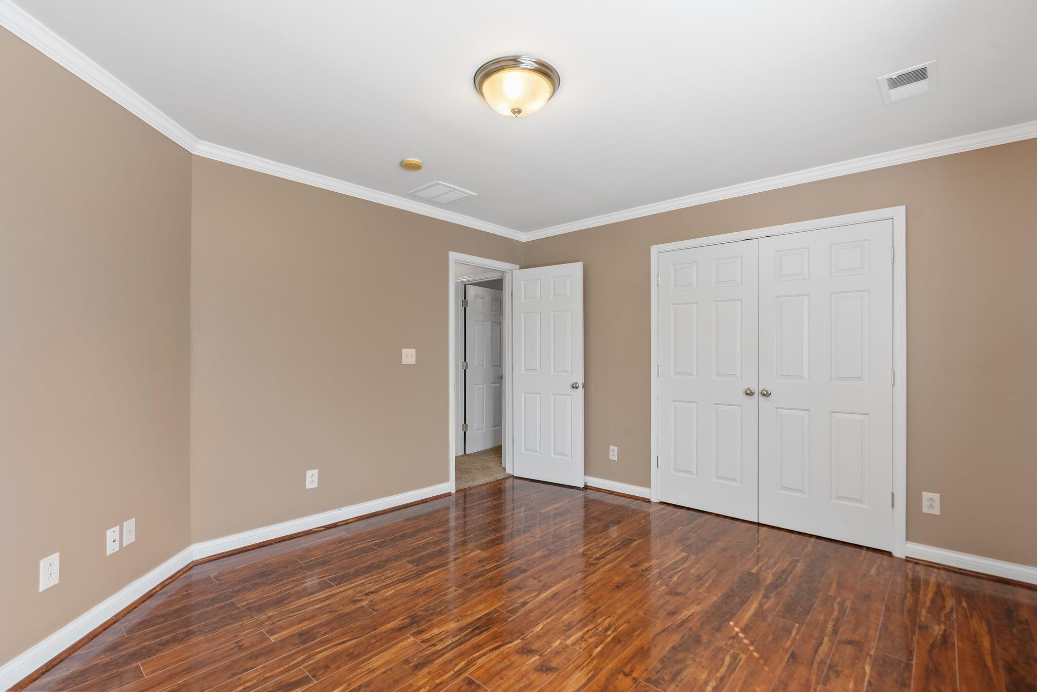 425 Lantana Park