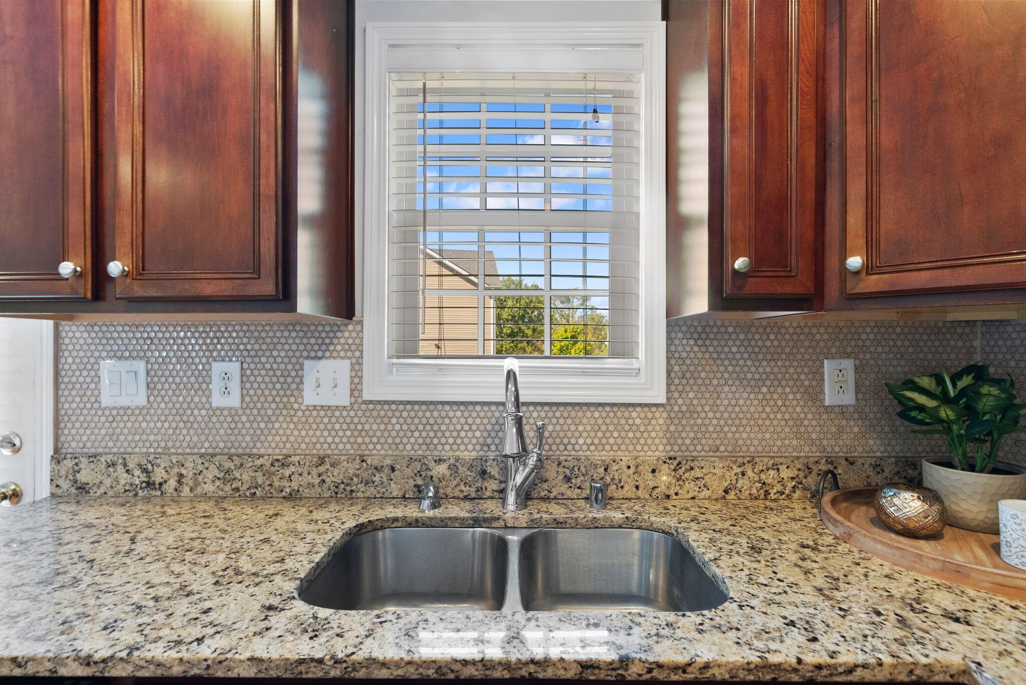 425 Lantana Park