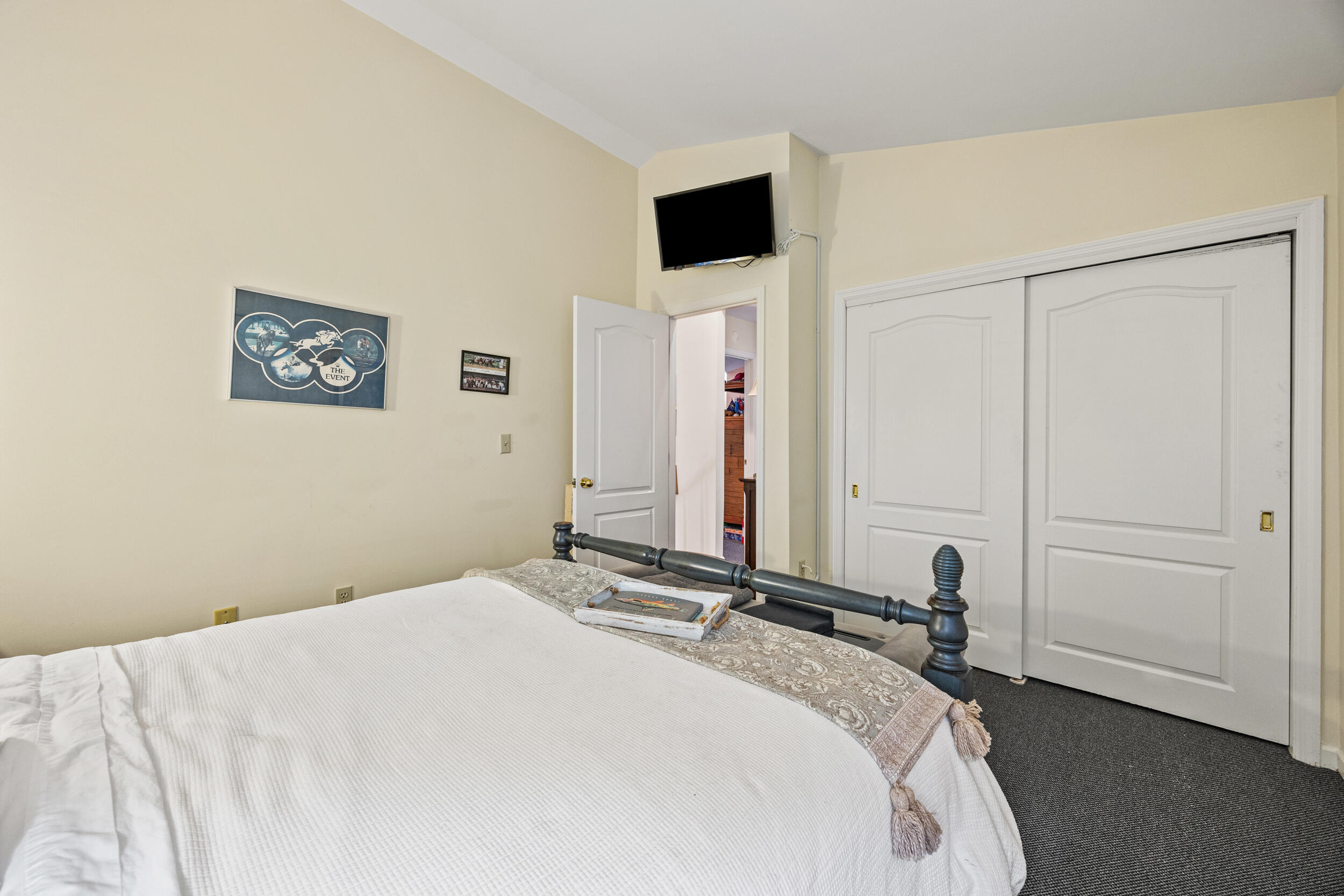 1052 Griffin Gate Drive