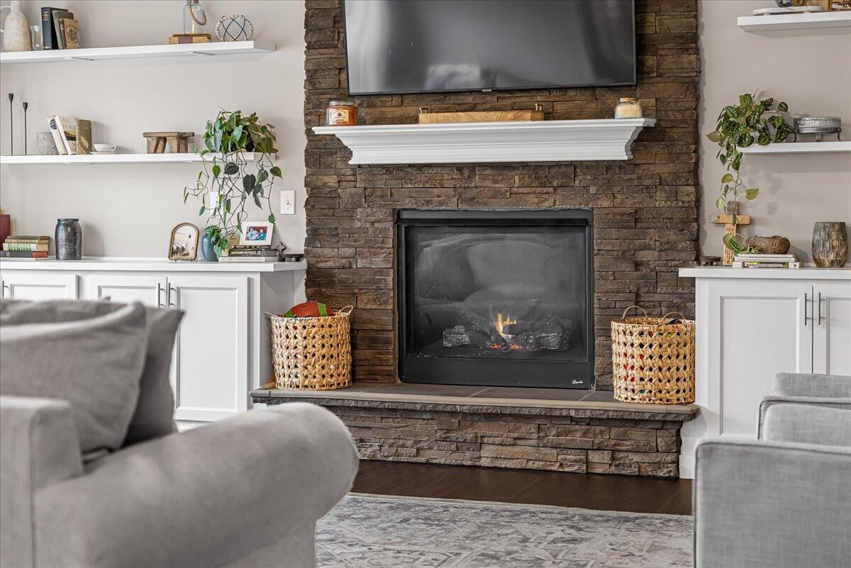 444 Hastings Lane