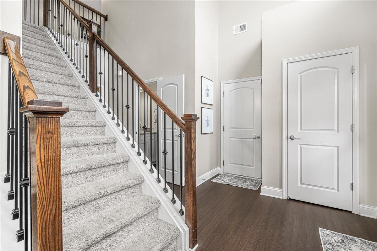 444 Hastings Lane