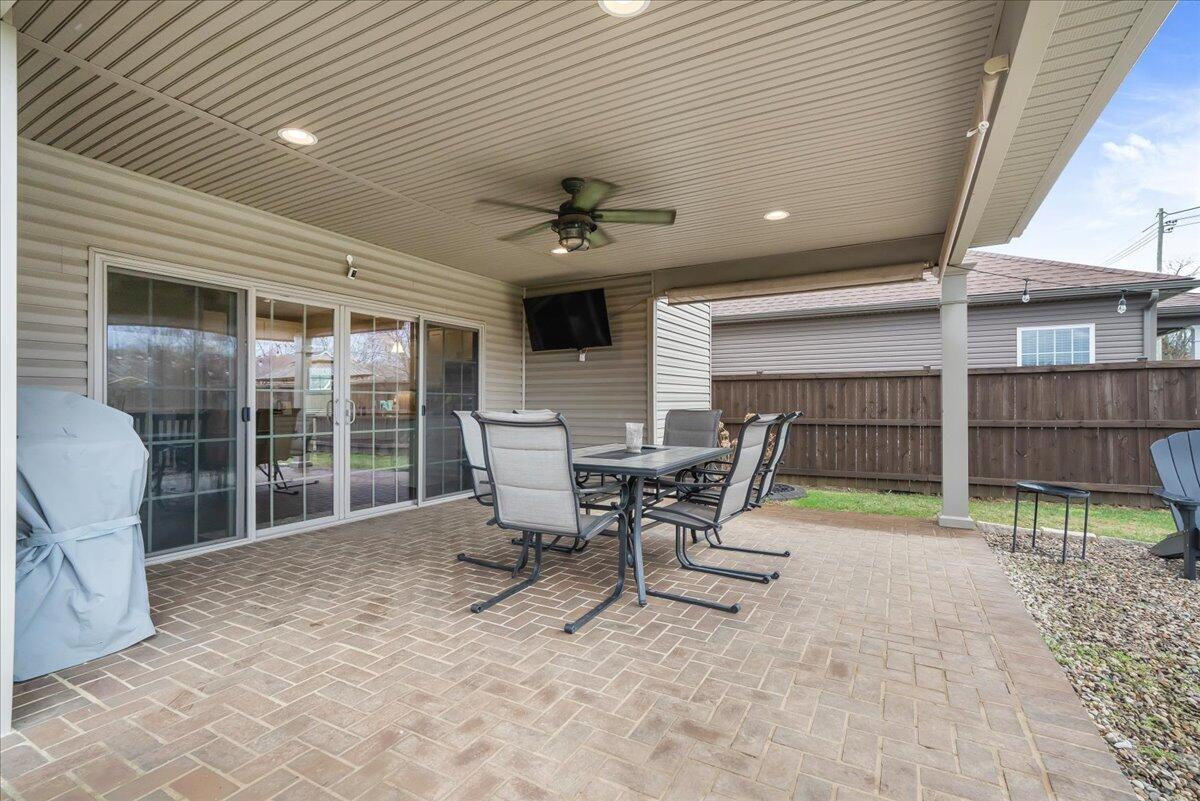 444 Hastings Lane