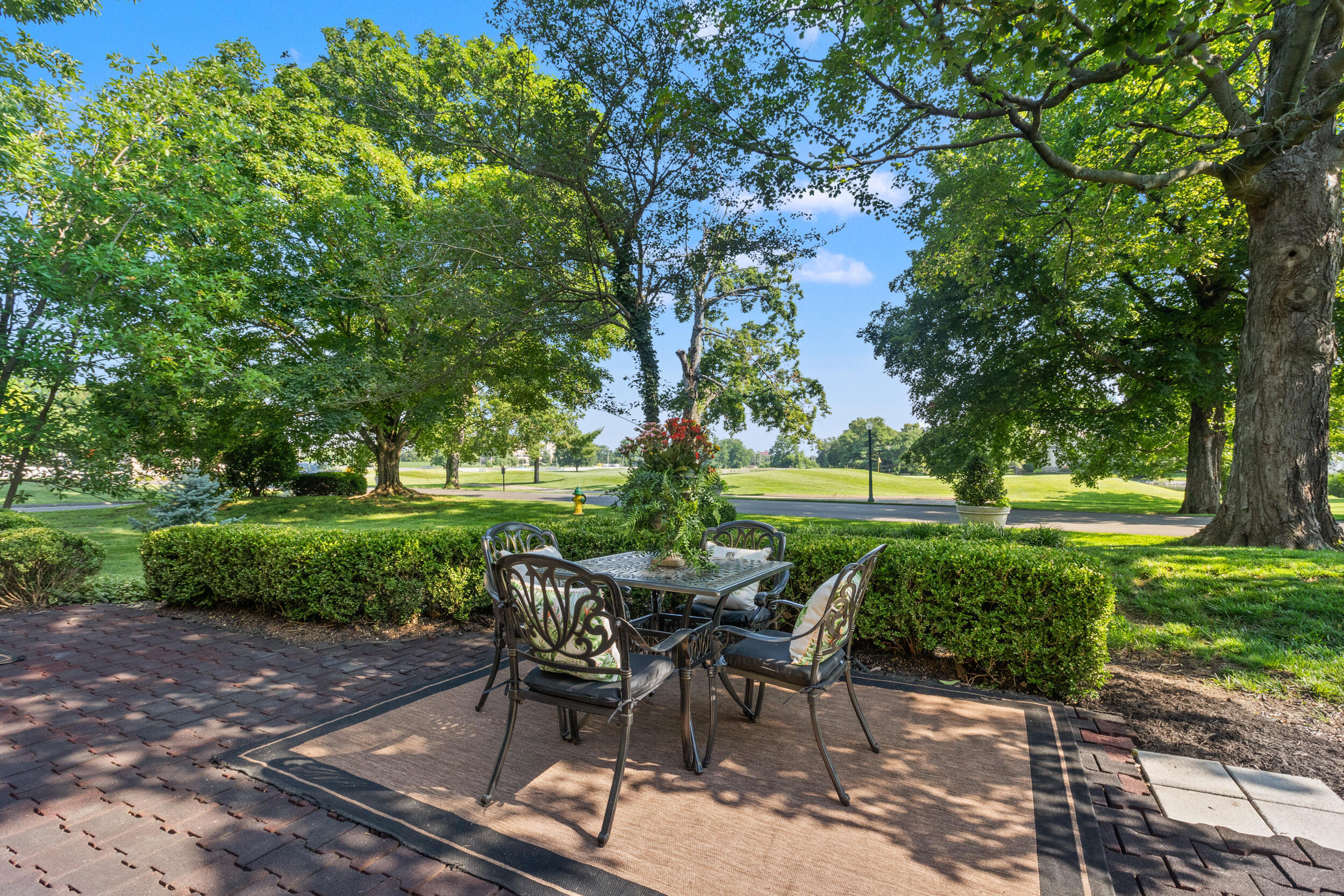 1001 Griffin Gate Drive