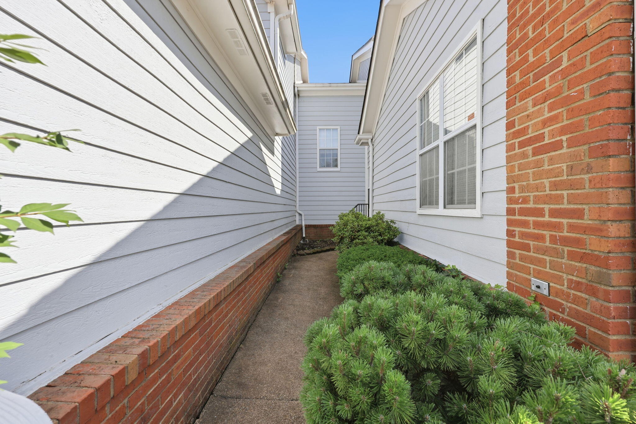 1102 Griffin Gate Drive
