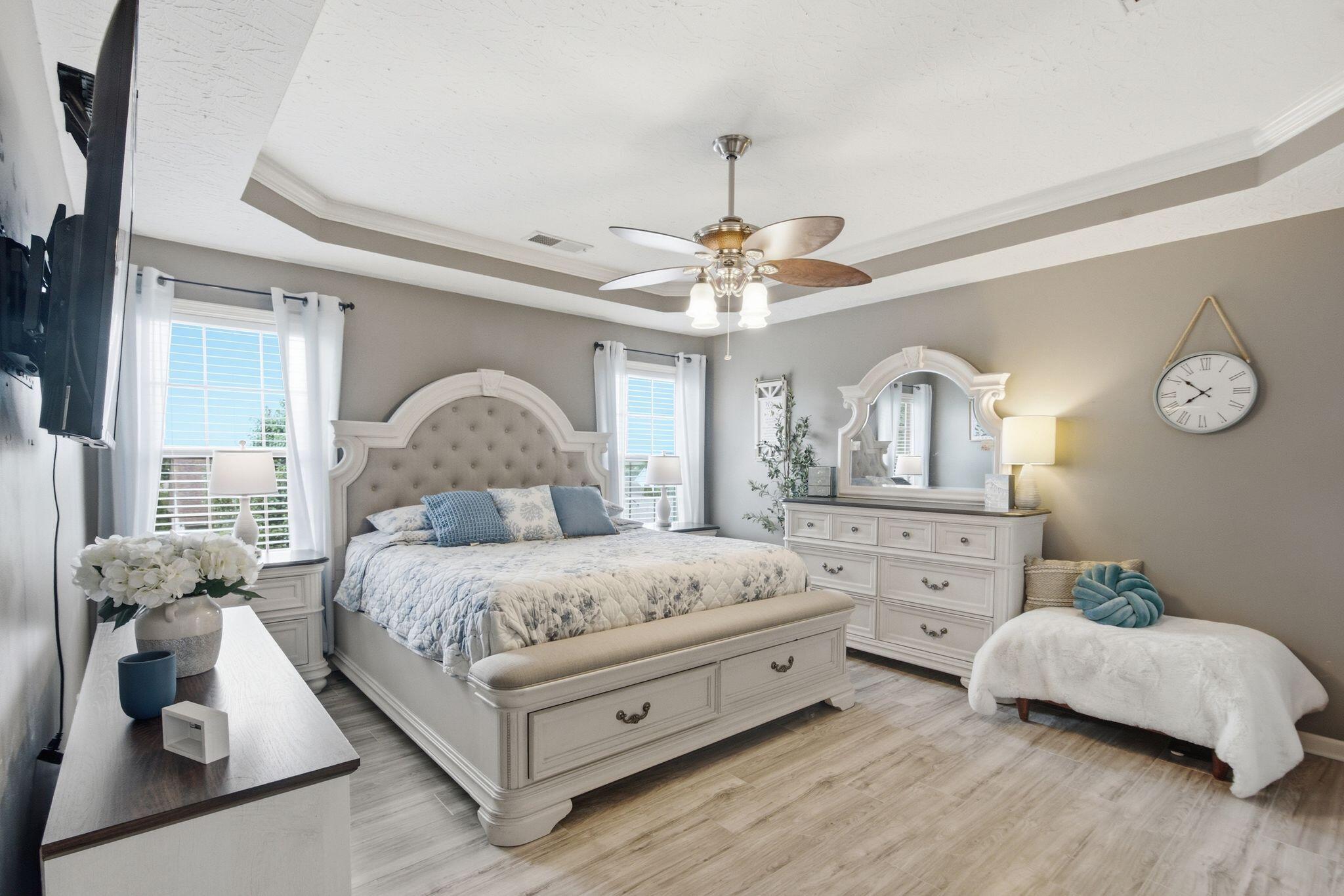 893 Winding Oak Trail