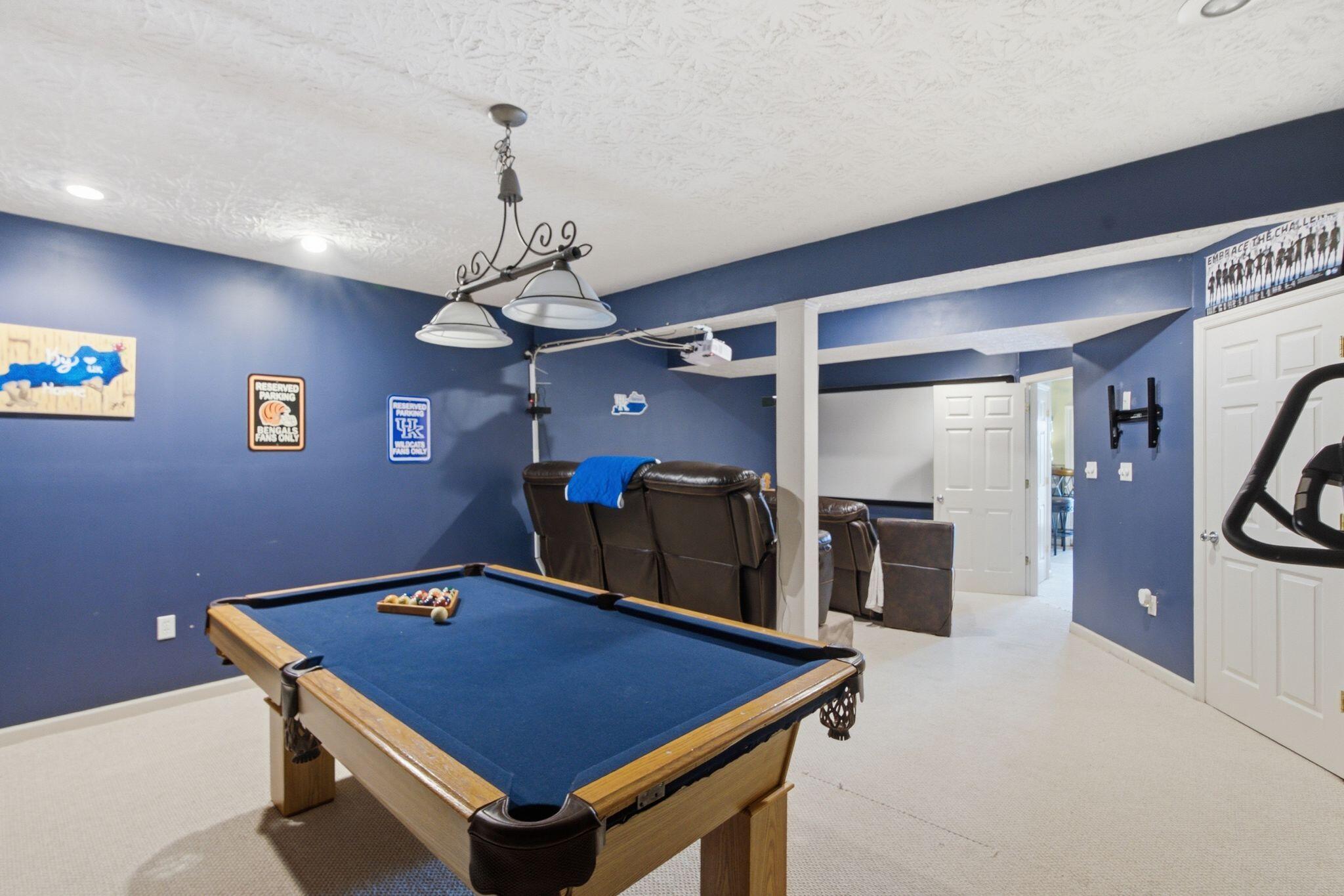893 Winding Oak Trail