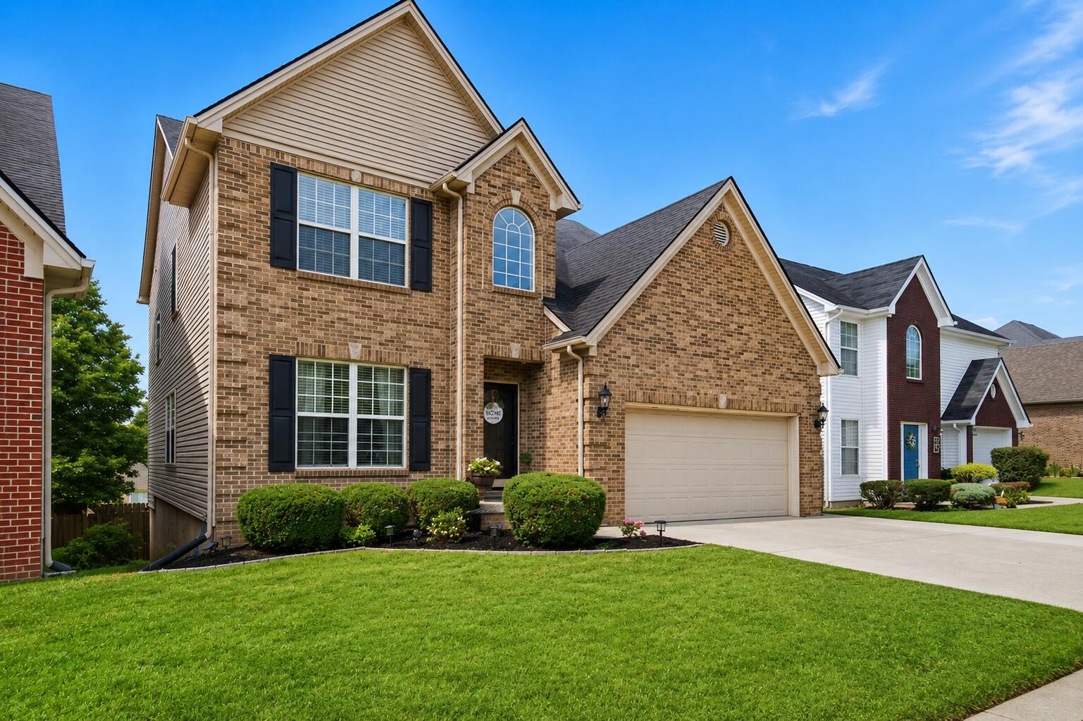 893 Winding Oak Trail