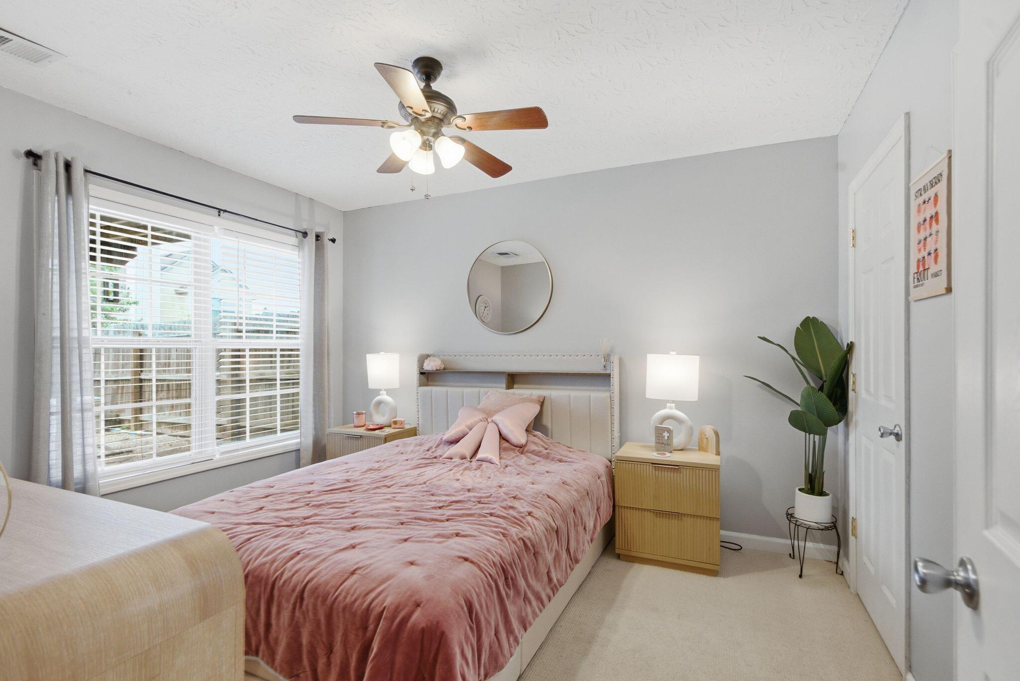 893 Winding Oak Trail