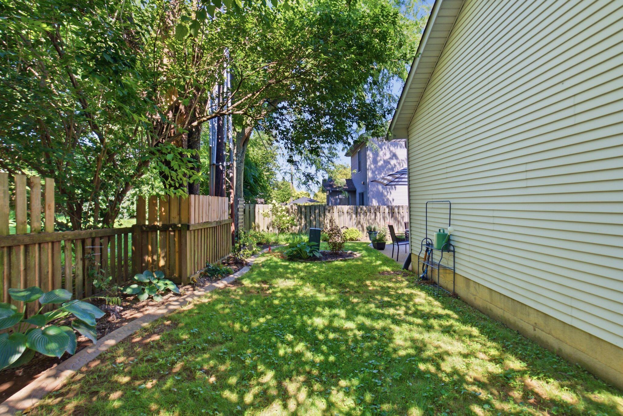2060 Glade Lane