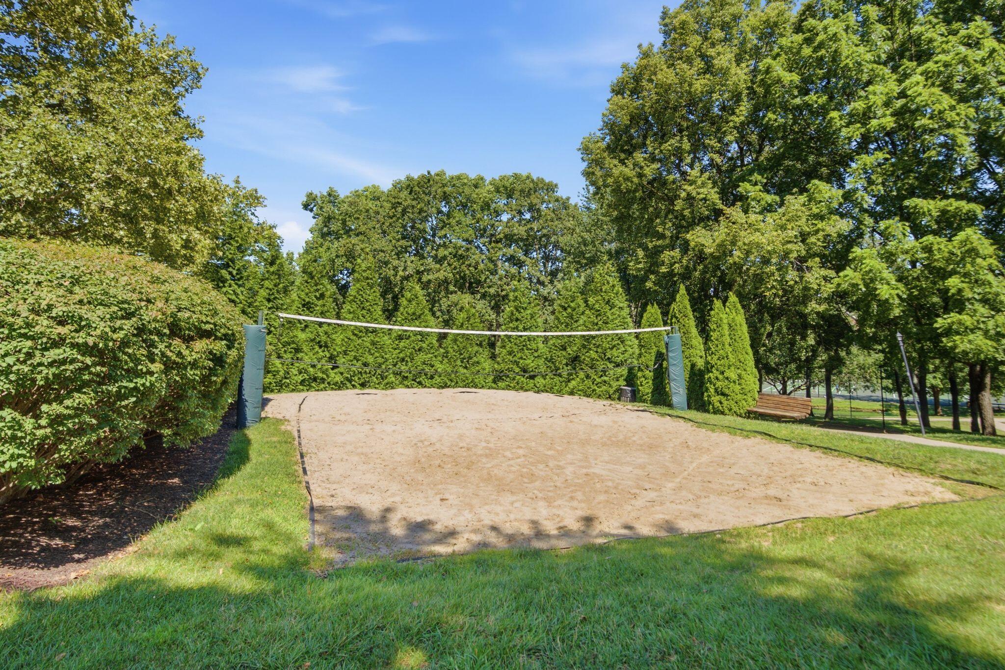 2060 Glade Lane