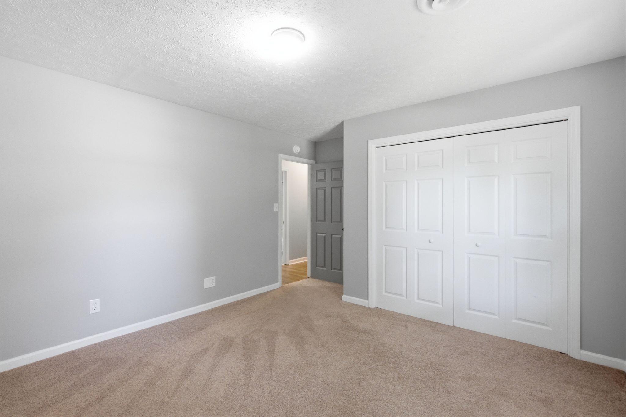 1708 Oak Pl Court
