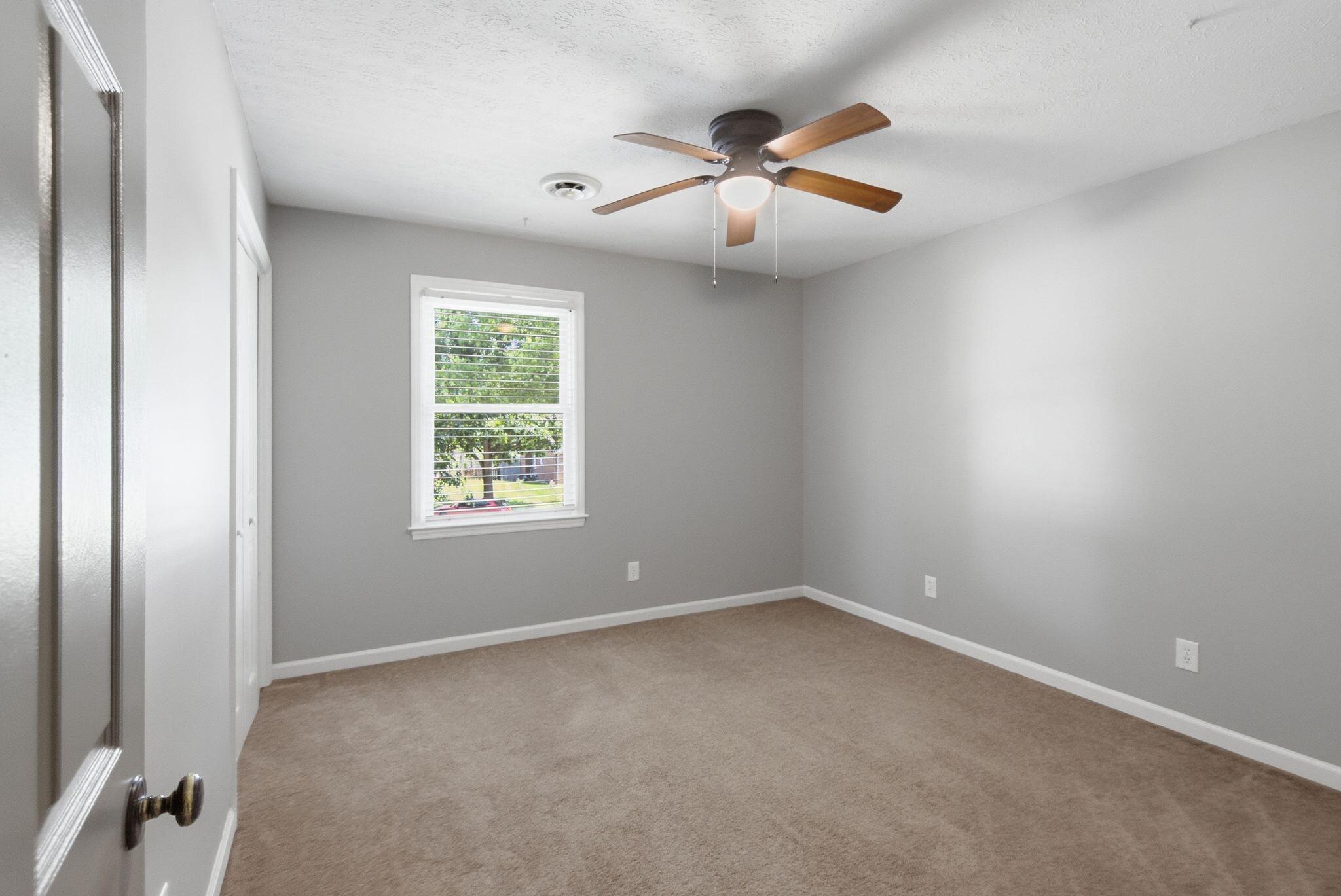 1708 Oak Pl Court