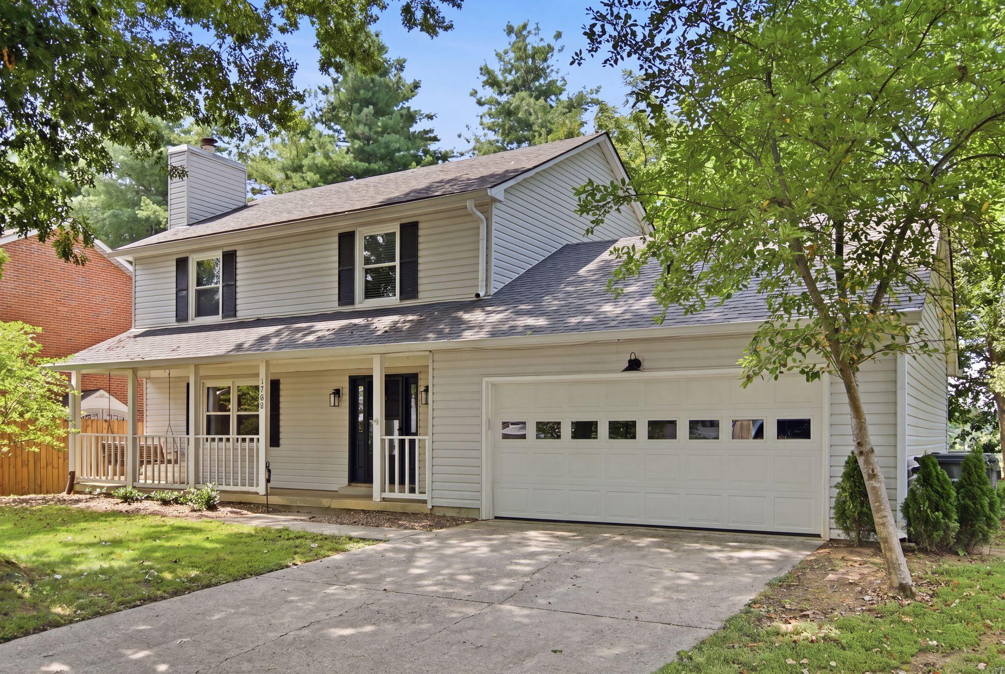 1708 Oak Pl Court