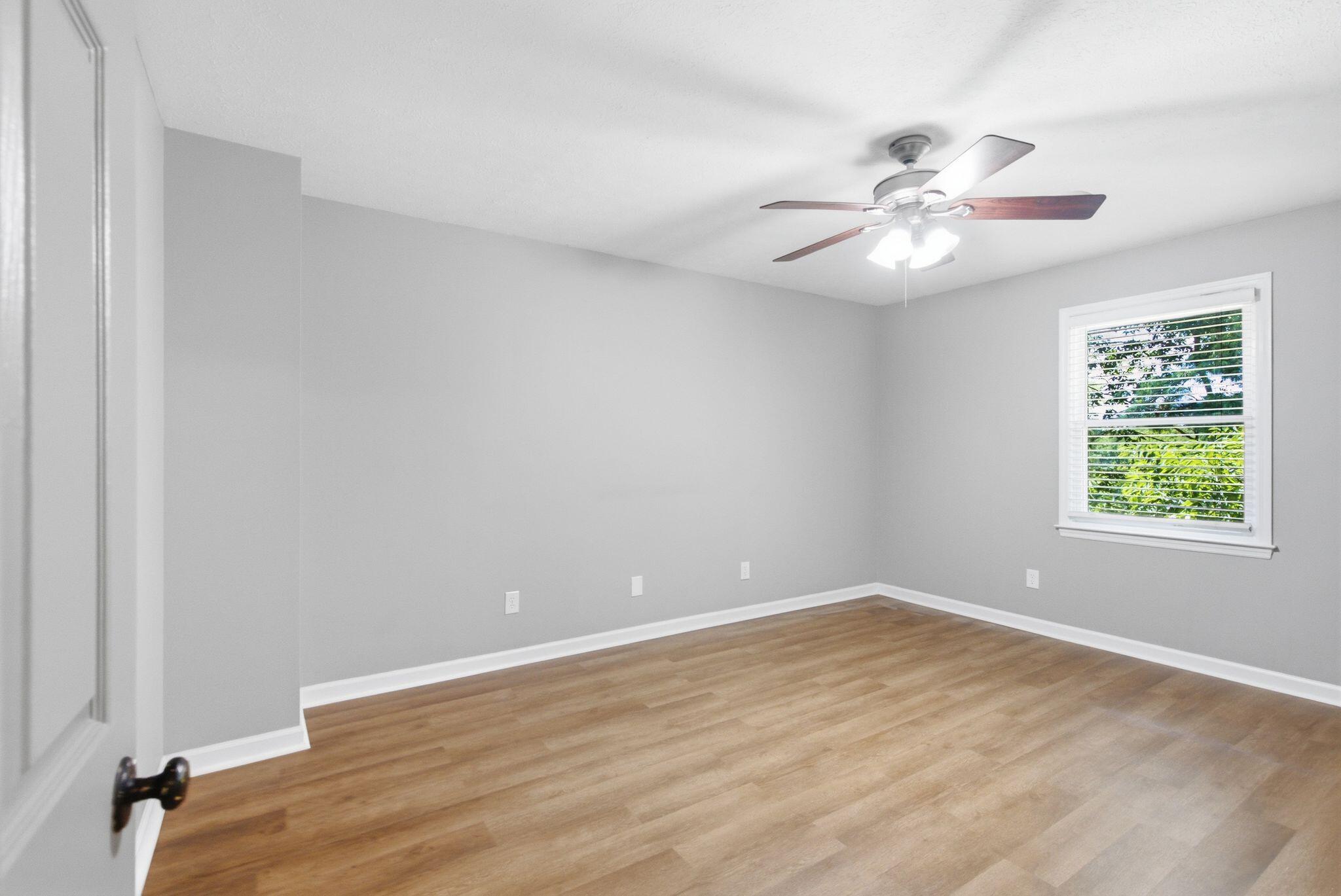 1708 Oak Pl Court