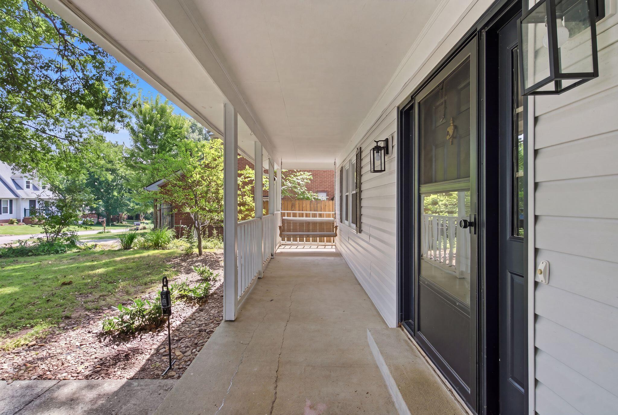 1708 Oak Pl Court