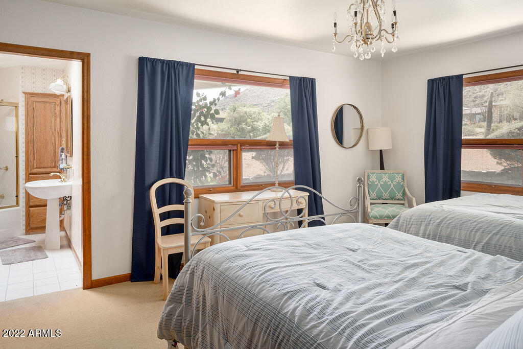 5302 E Palo Verde Drive