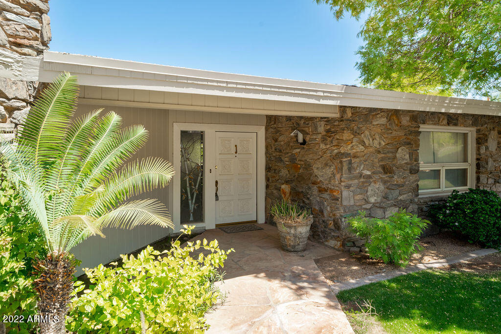 5302 E Palo Verde Drive