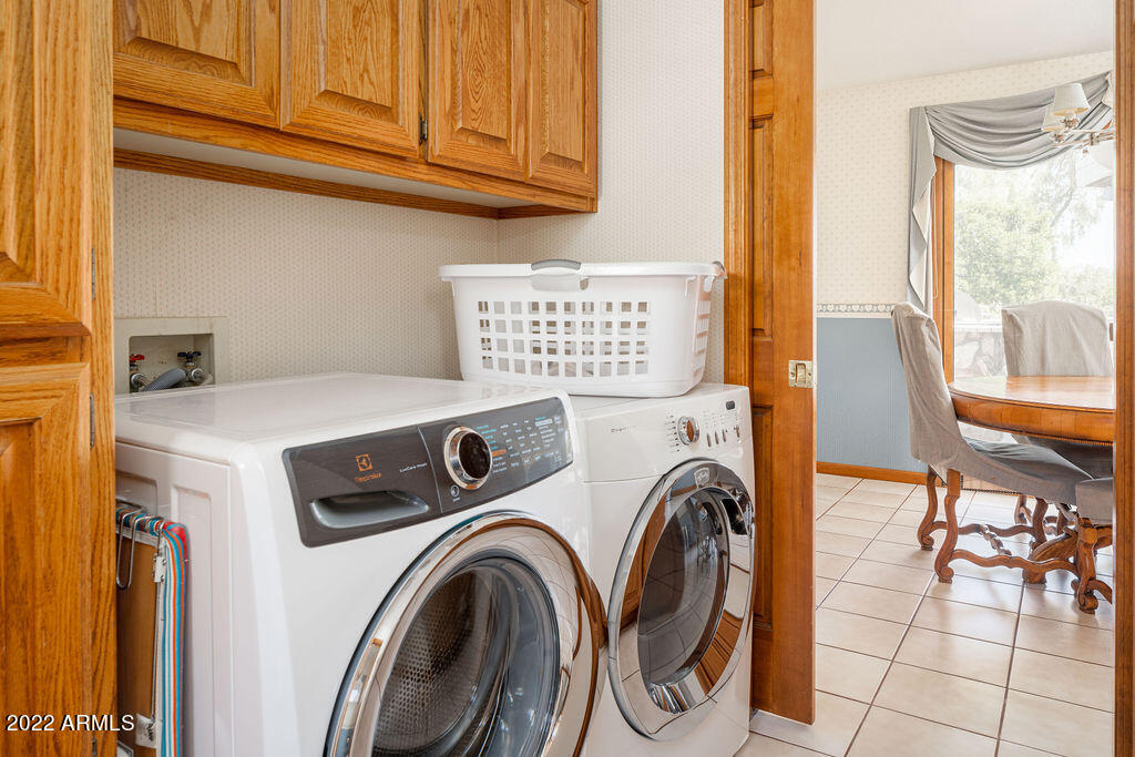 5302 E Palo Verde Drive