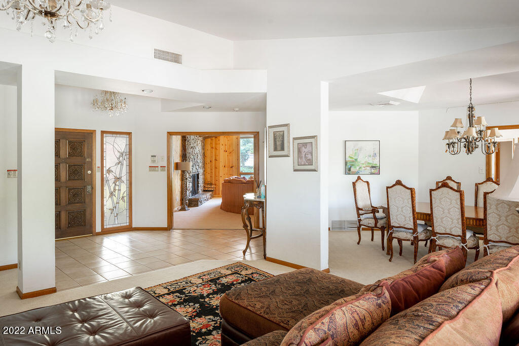 5302 E Palo Verde Drive