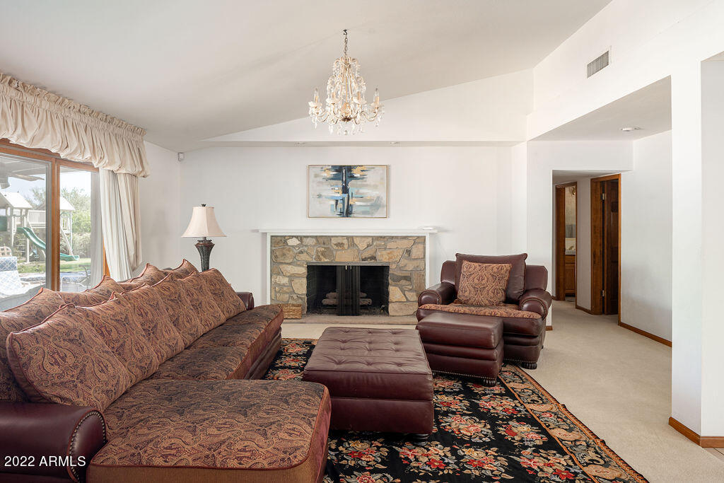 5302 E Palo Verde Drive