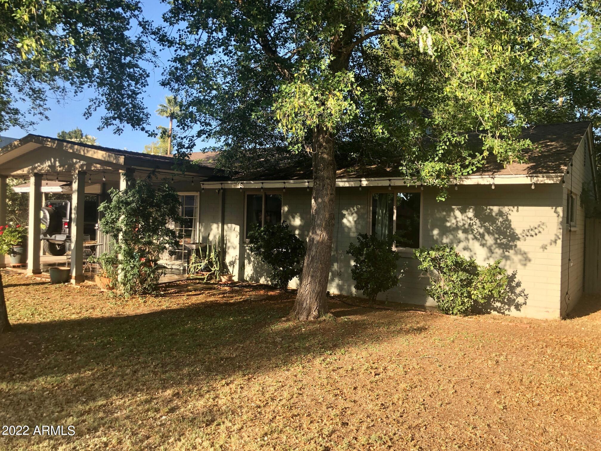 4511 N 38th Place