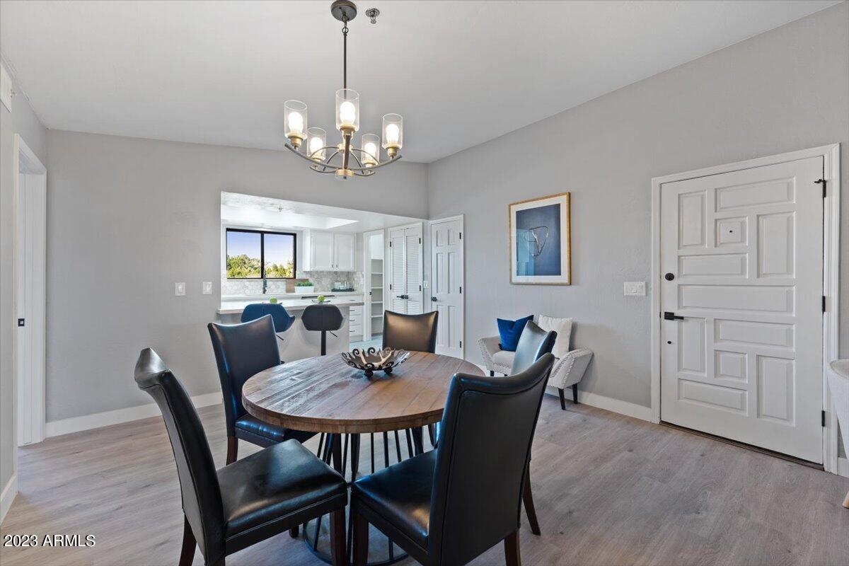 3031 N CIVIC CENTER Plaza Unit: 302