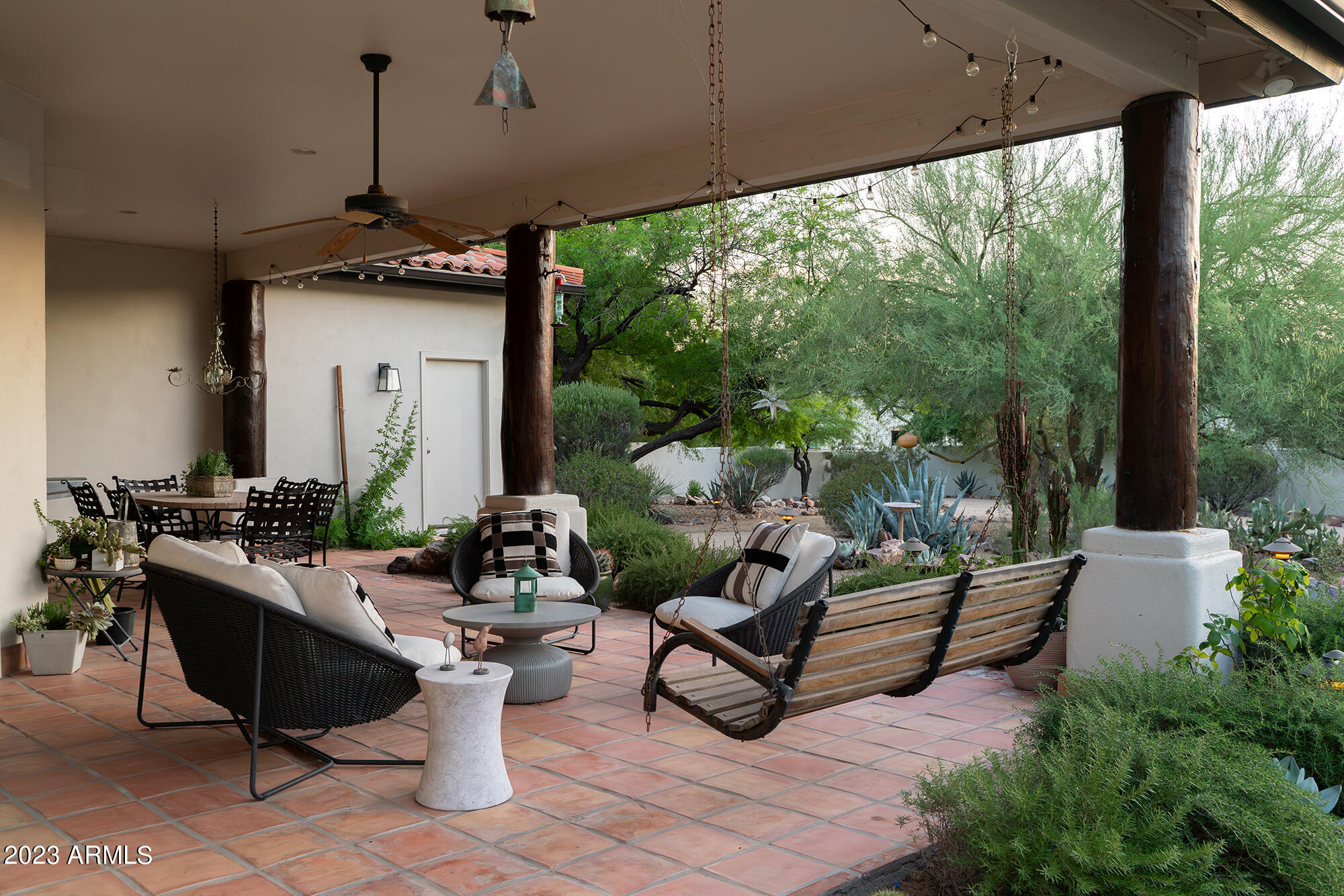 5518 N CAMELBACK CANYON Place