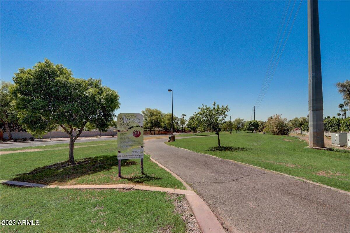 4809 E FLOWER Street