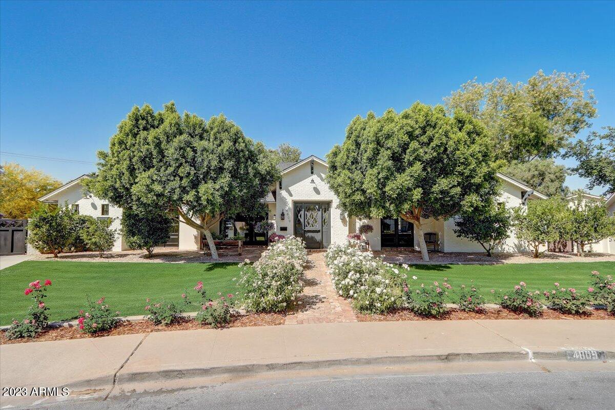 4809 E FLOWER Street