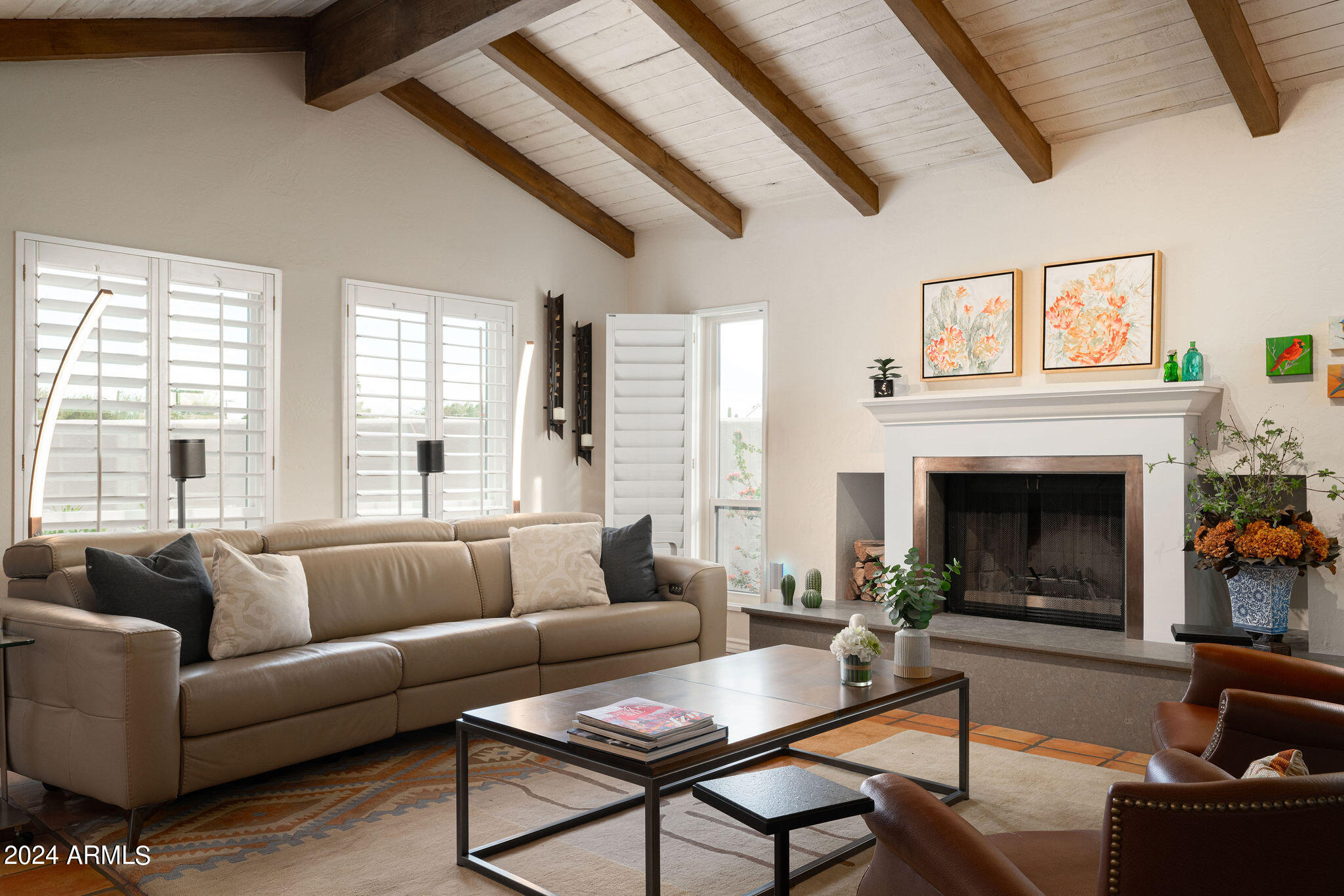 7360 E LINCOLN Drive Unit: 1