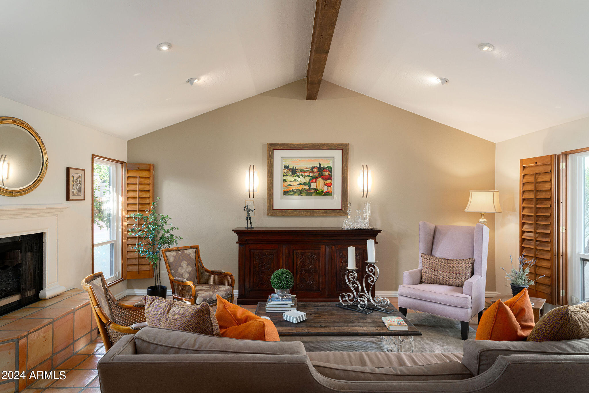 7360 E LINCOLN Drive Unit: 1