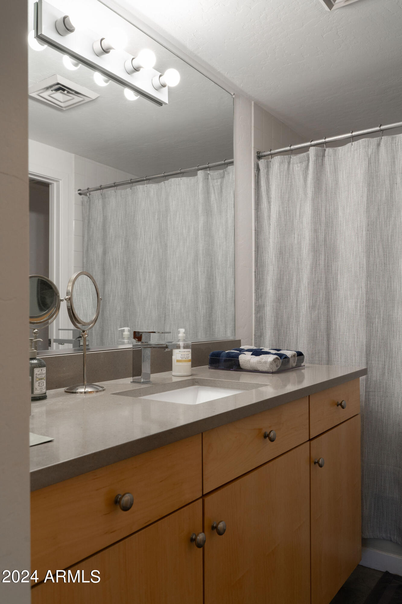 914 E Osborn Road # 217