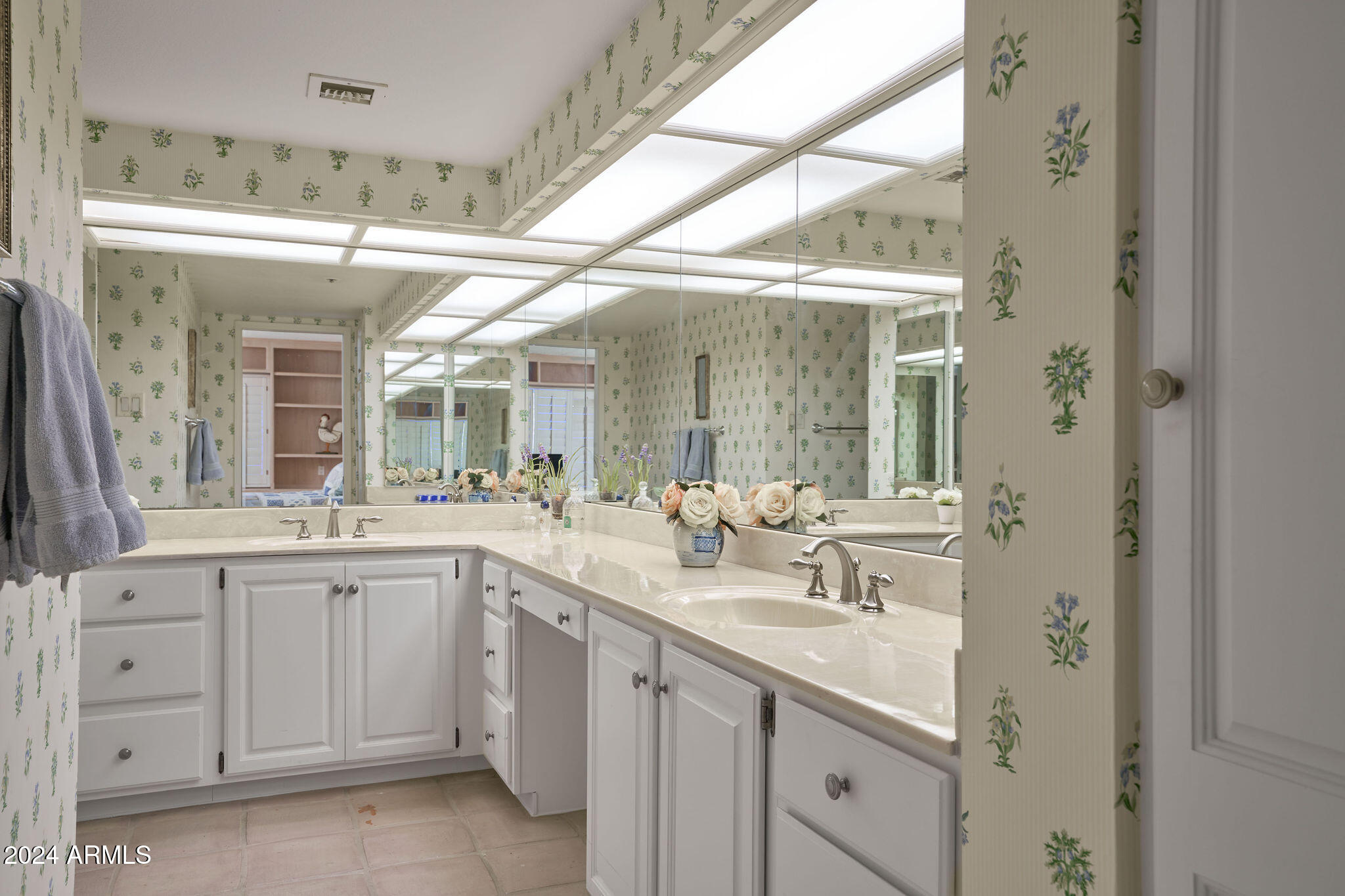 7870 E Camelback Road # 204