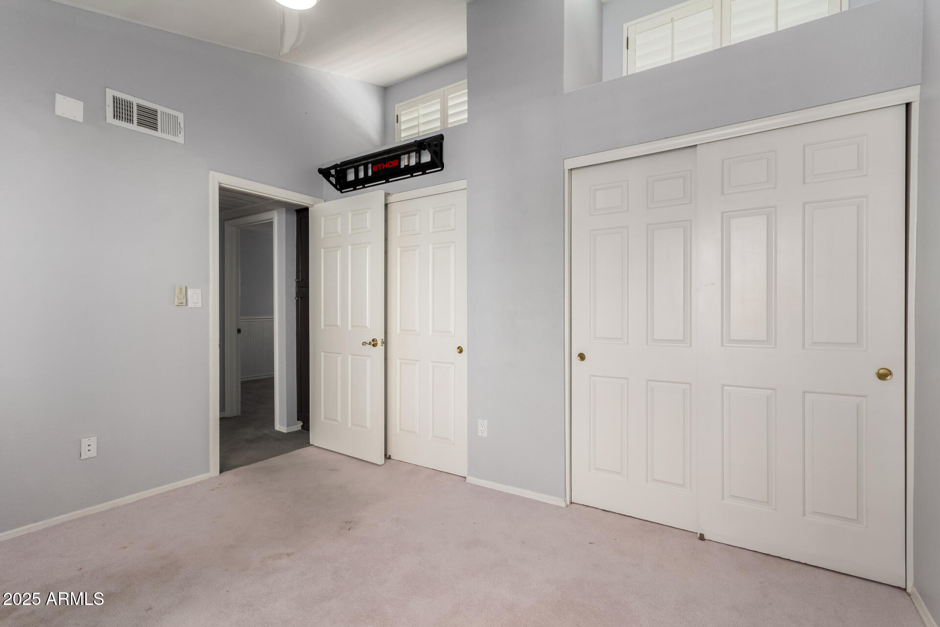 1920 E MARYLAND Avenue # 26