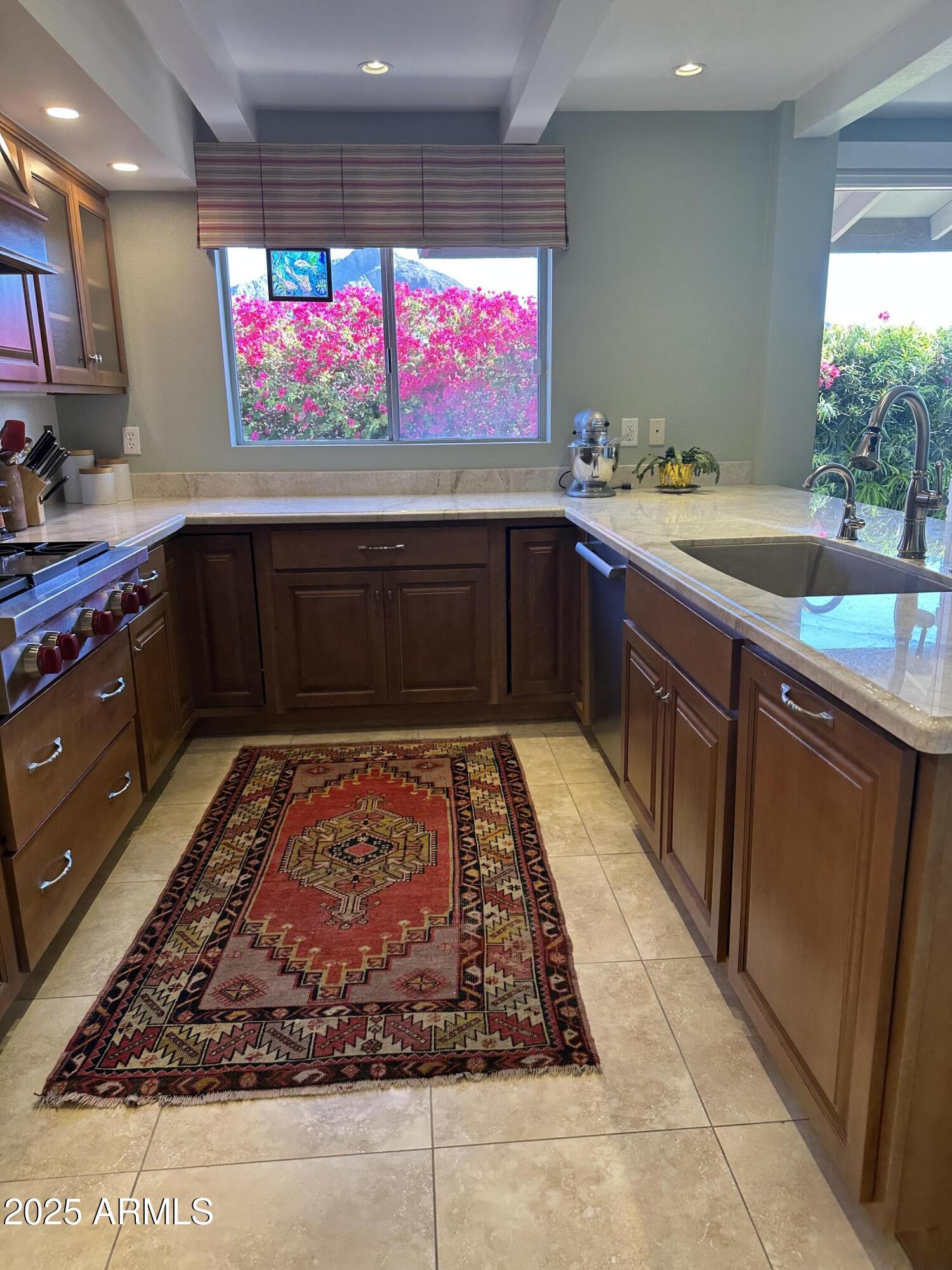 5434 E Lincoln Drive 68