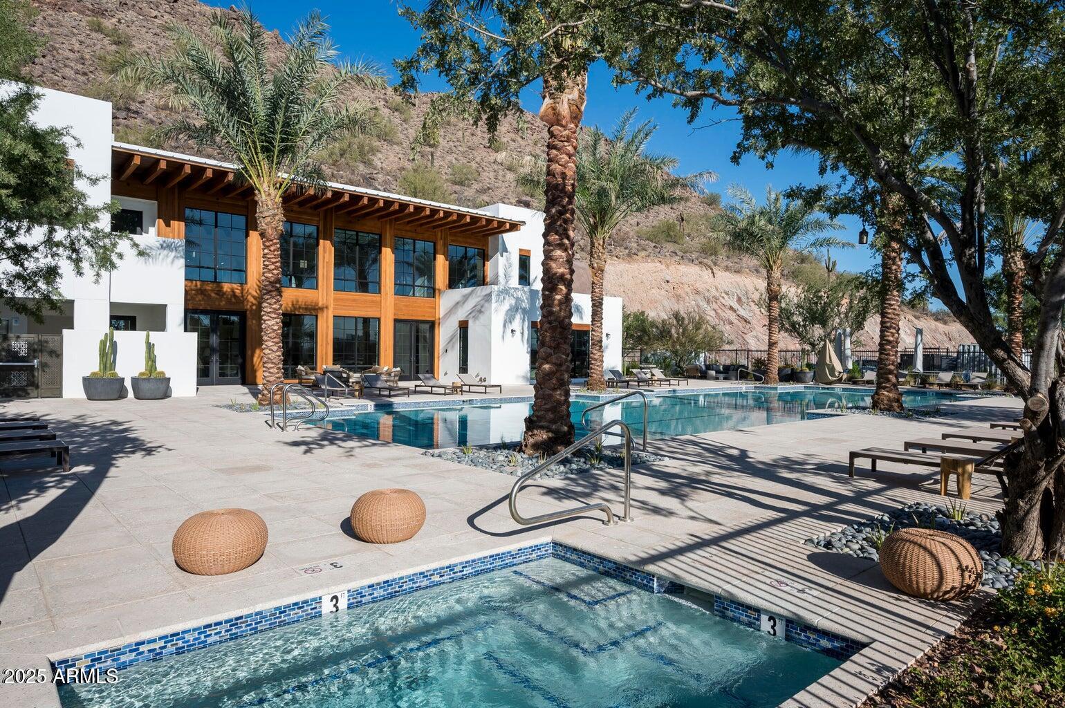 5050 N CAMELBACK RIDGE Drive, 2210