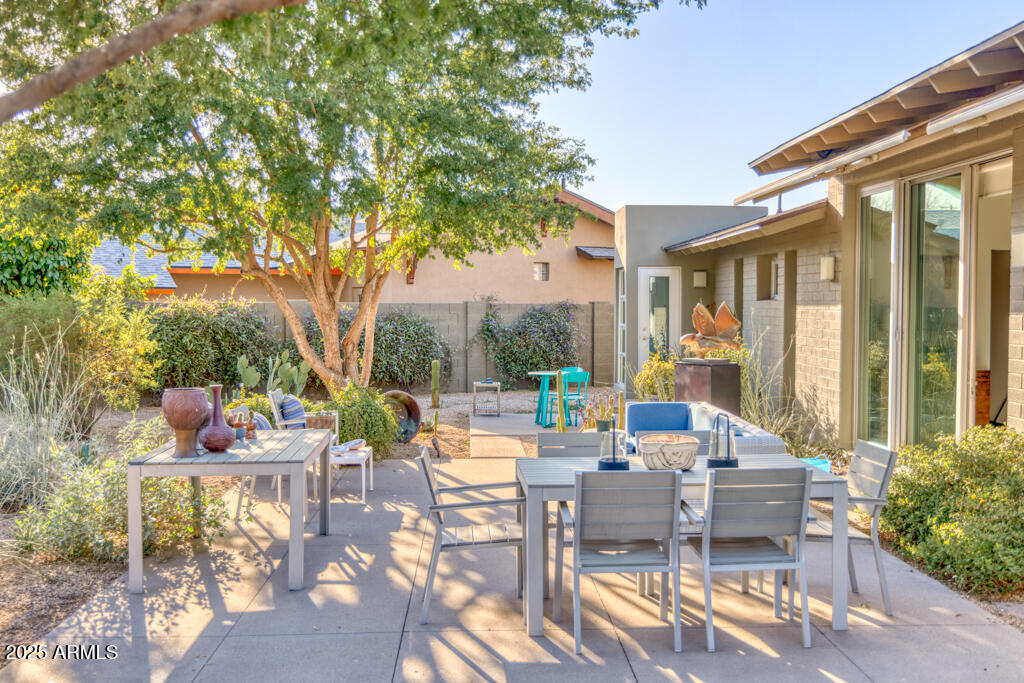 2409 N 57th Street