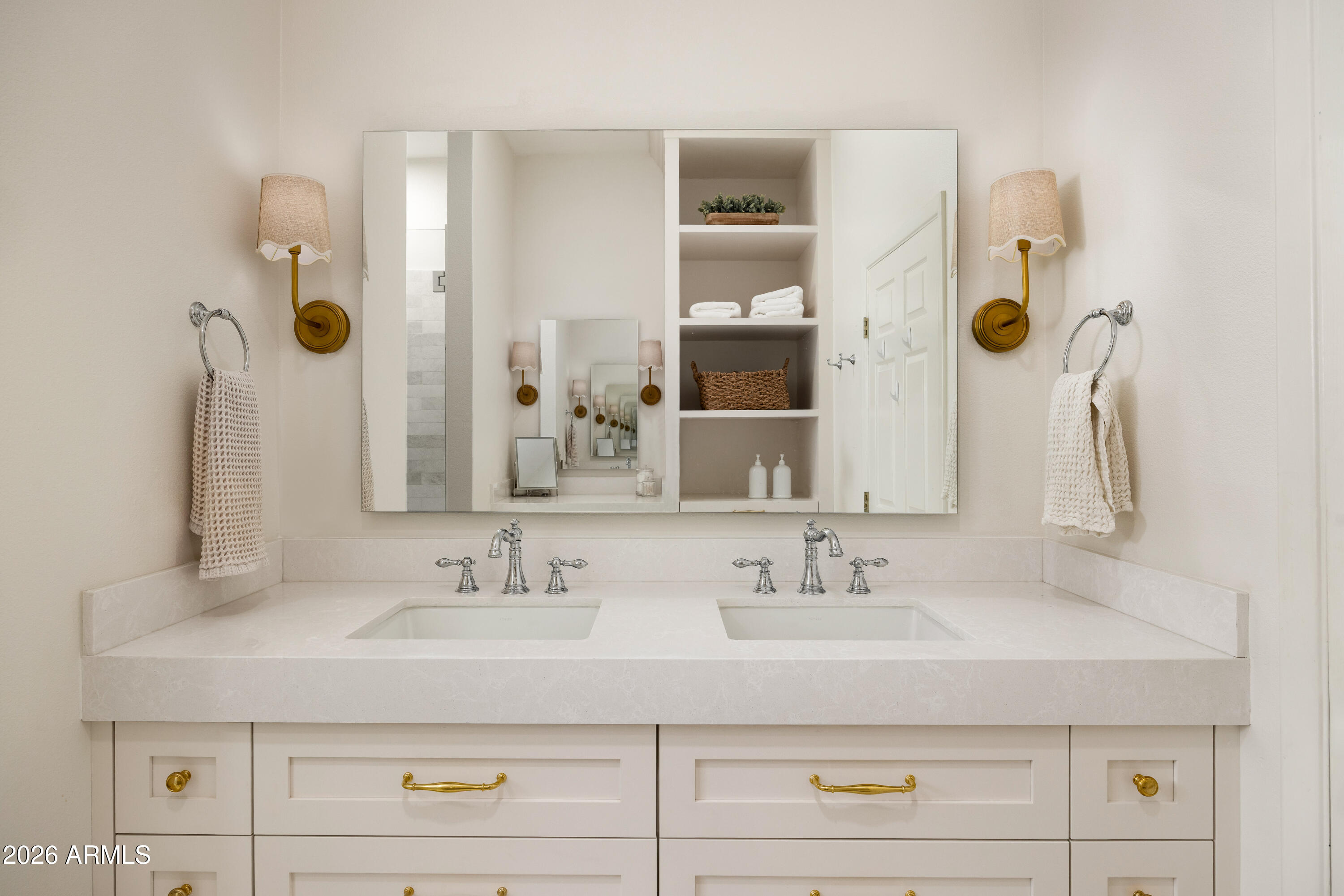 8270 N HAYDEN Road, 2011, Scottsdale Unit: 2011