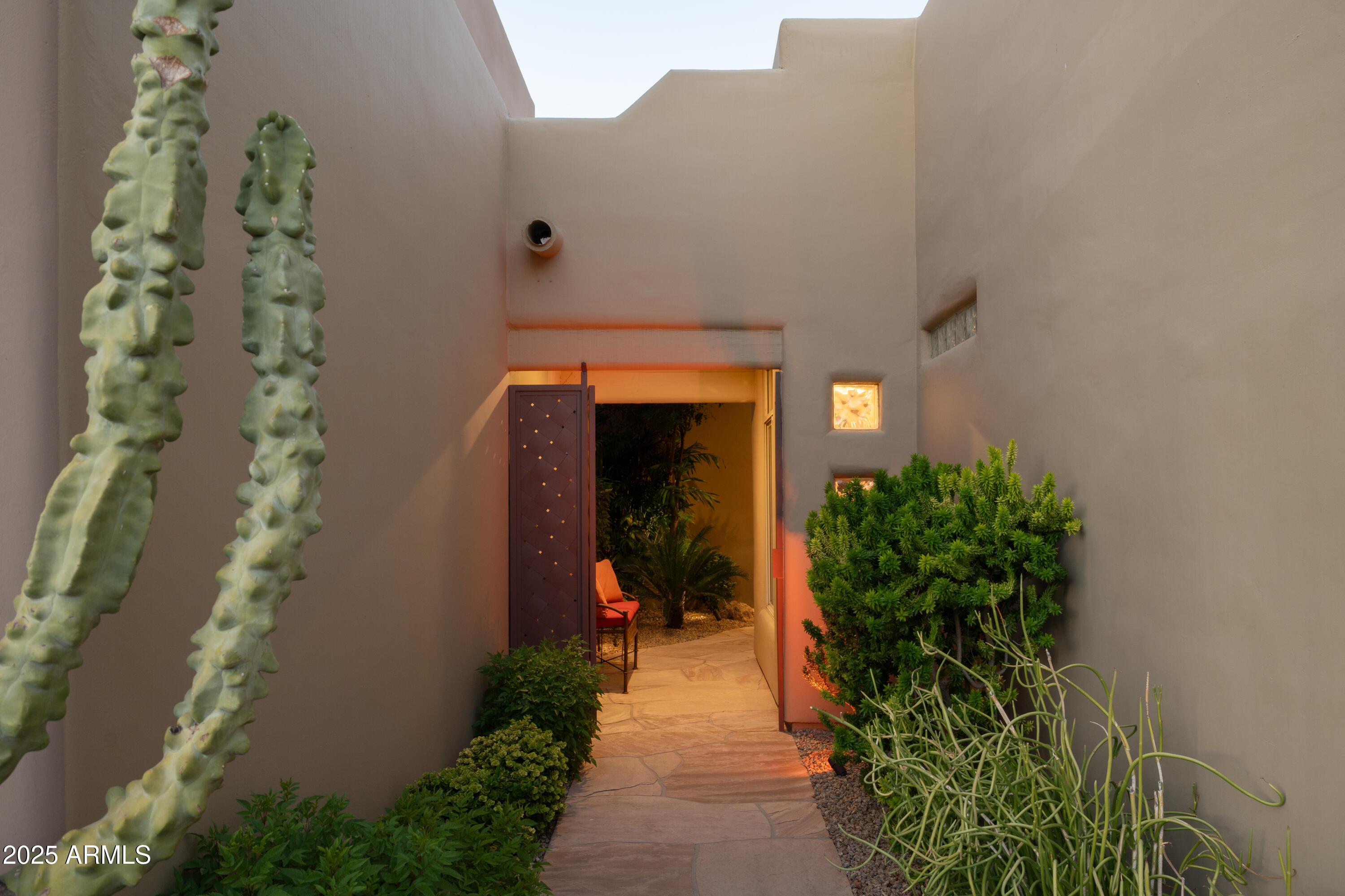 6711 E CAMELBACK Road, 21